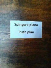 Spingere piano